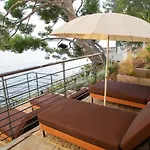 Splendid & Ξενοδοχείο Bandol