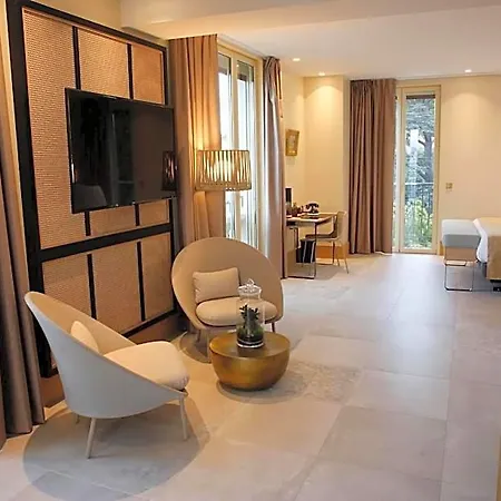 Splendid & 4* Bandol