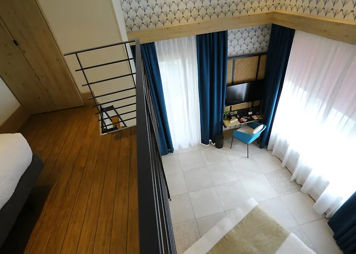 Hotell Splendid & 4*