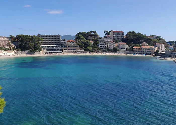 Splendid & 4* Bandol