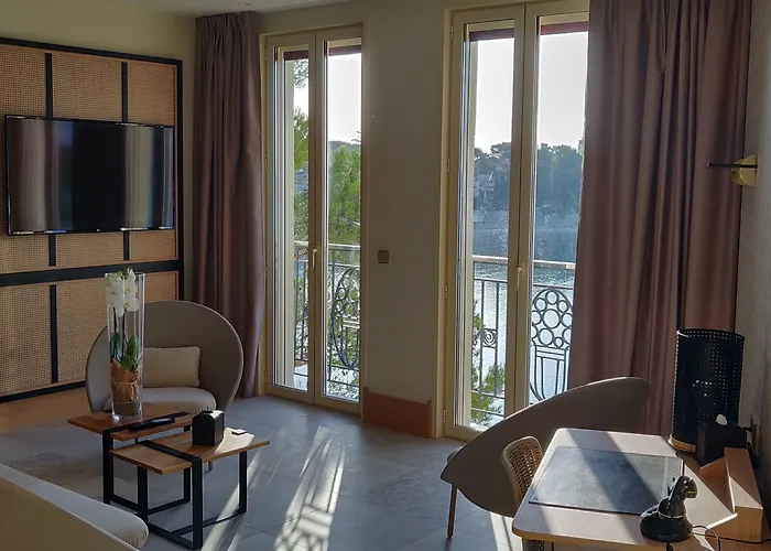 Splendid Hôtel&spa Hotel 4*