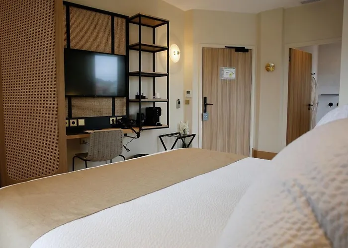Splendid Hôtel&spa Hotel 4*