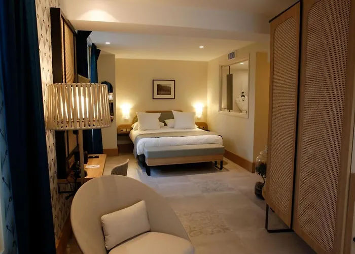 Splendid Hôtel&spa Hotel Bandol